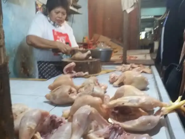 Naiknya Harga Daging Dikeluhkan Oleh Penjual
