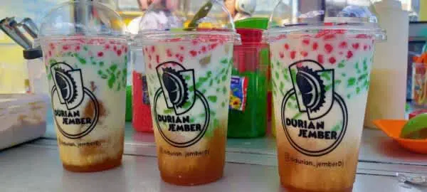 Es Degan Durian, Kuliner Varian Baru di Jember