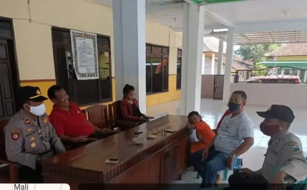 Polsek Arjasa Gencar Sosialisasi Maklumat Kapolri