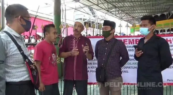 Tidak Seperti Biasanya, Masjid Roudhotul Muchlisin 1 Tiba-Tiba Digembok