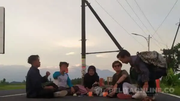 “Ngopi Kritik” Cara Mahasiswa Mengkritisi Pemerintah Banyuwangi