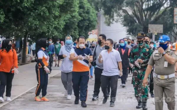 Meski Pandemi HarusTetap Berdagang, Itu Pesan Bupati Jember