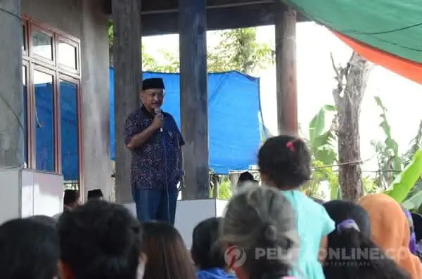 Bupati Situbondo Segera Perbaiki Jalan Rusak di Desa-desa
