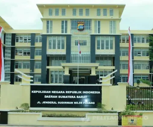 Gerbong Mutasi Bergulir Di Polda Sumatera Barat
