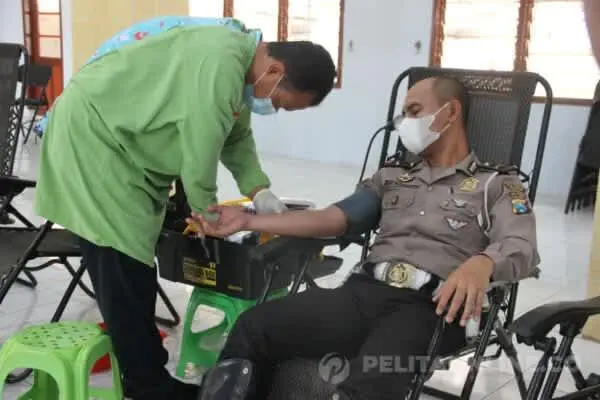 PMI Dan Polres Jember Gelar Donor Darah