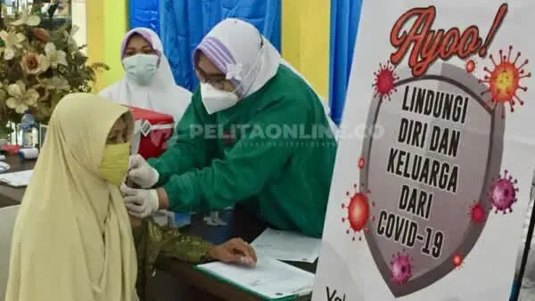 Sejak Gerai Vaksin Dibuka di Mall Lippo Plaza 2000 Lebih Orang Telah Tervaksin