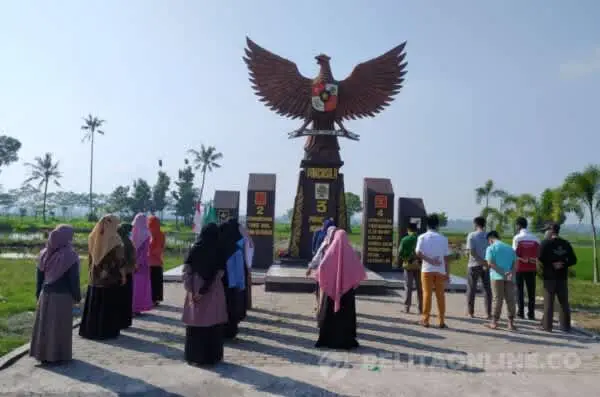 Peringati Hari Lahir Pancasila, PAC IPNU-IPPNU Puger Gelar Apel