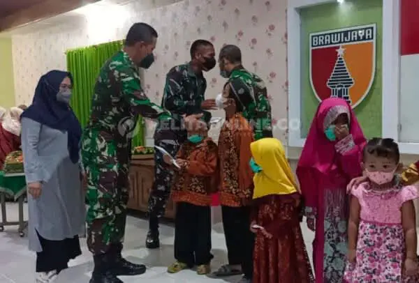 Di Hari Ulang Ke 45, Dandim Jember di Dampingi Istri Santuni Yatim Piatu