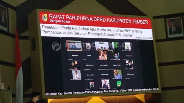 Belasan Anggota DPRD, Tak Aktifkan Camera Saat Teleconference Rapat Paripurna