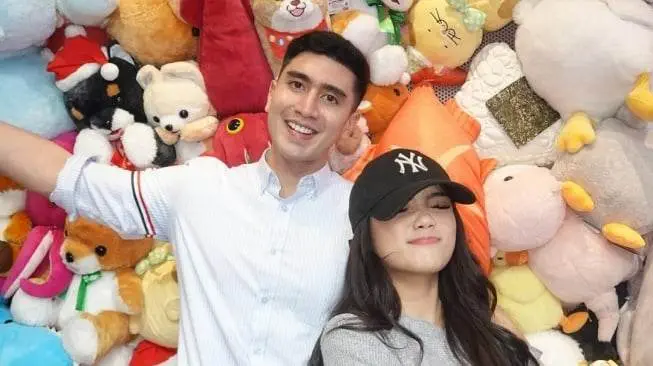 Verrell Bramasta dan Fujianti Utami Kembali Berkencan di Senayan Park