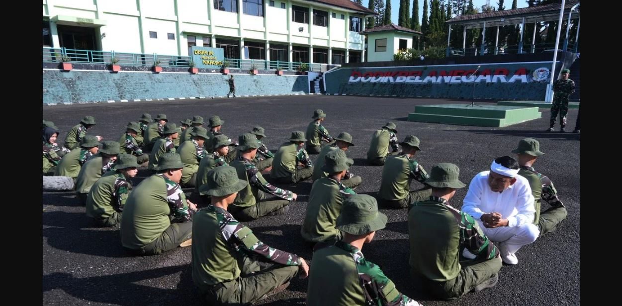 Pendidikan Disiplin Militer: Solusi atau Masalah Baru ala Dedi Mulyadi?