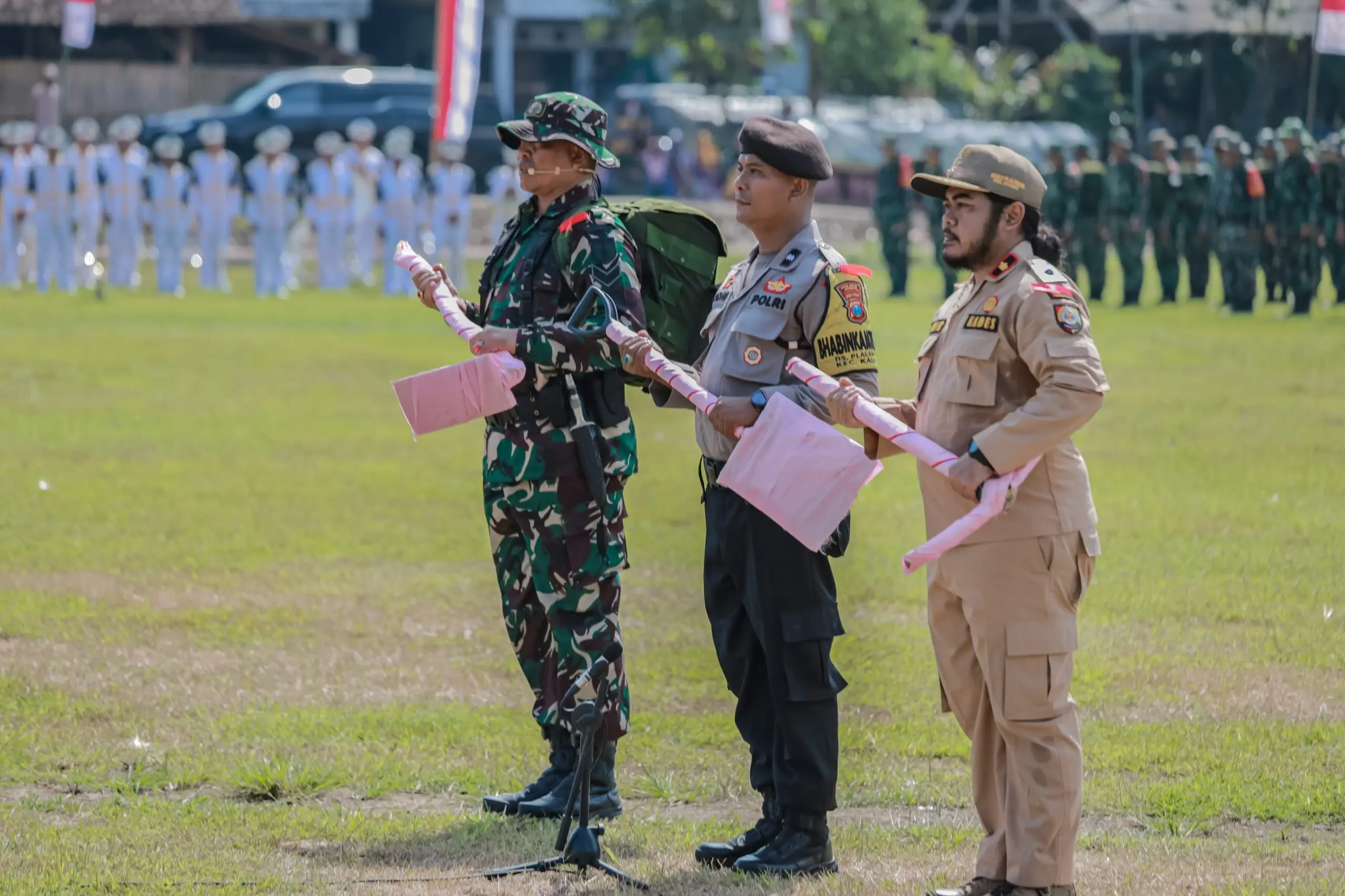 TMMD ke-124 di Desa Plalangan Kolaborasi Kuat TNI, Polri, Pemerintah, dan Masyarakat untuk Mengentaskan Kemiskinan